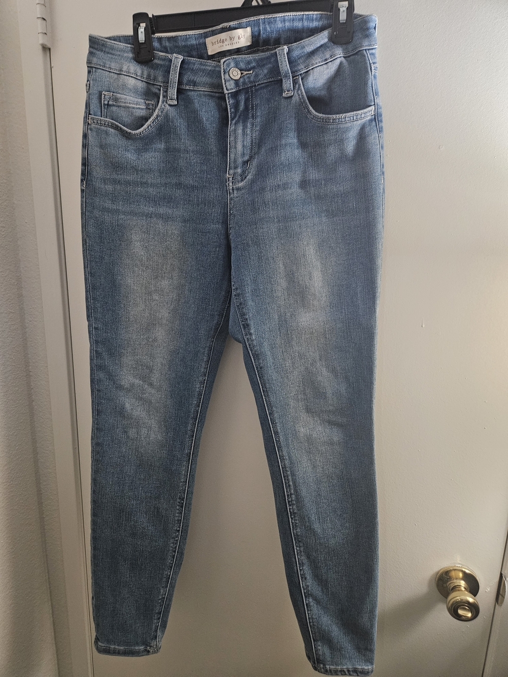 Women’s Light Blue Stretch Jeans - Bridge By Gly - Stitchfix